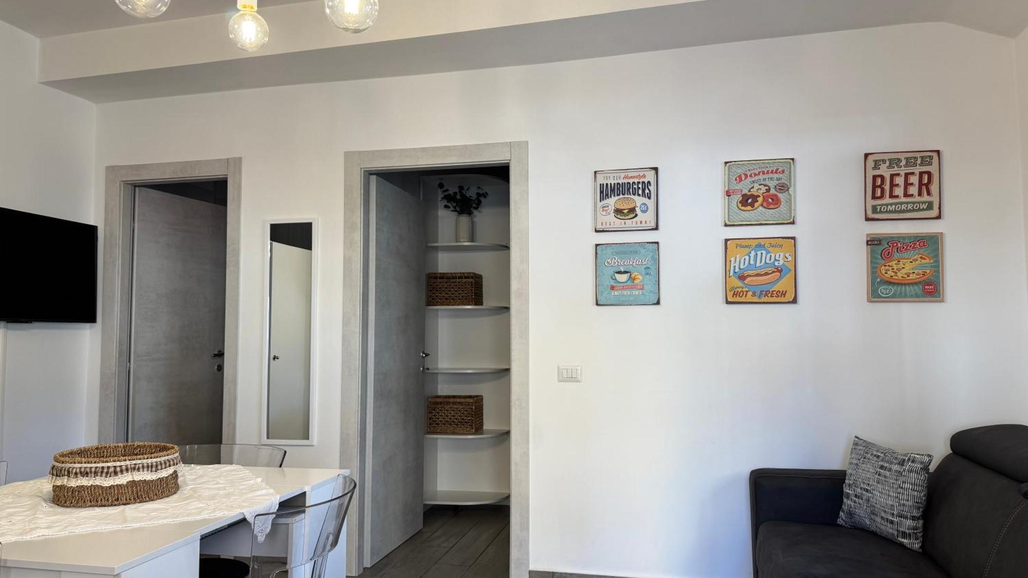 Angoletto Di Mirtilla Apartment *